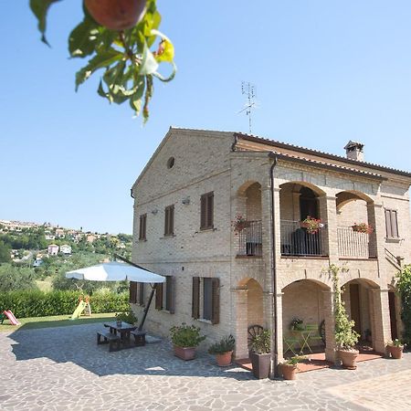 Bed And Breakfast Aratro & Rosmarino Civitanova Marche Luaran gambar