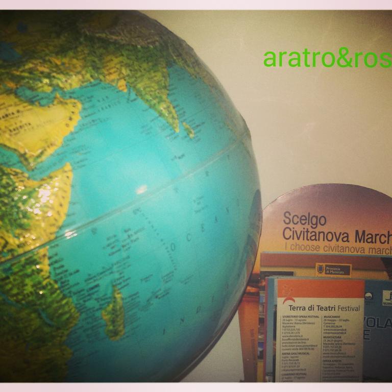 Bed And Breakfast Aratro & Rosmarino Civitanova Marche Luaran gambar