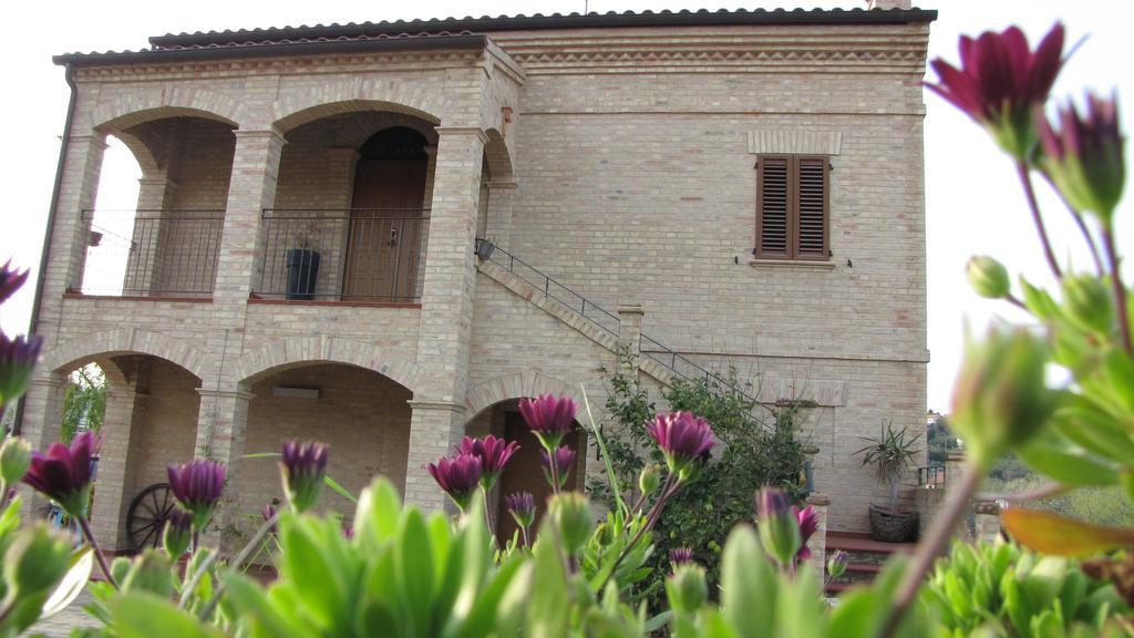 Bed And Breakfast Aratro & Rosmarino Civitanova Marche Bilik gambar